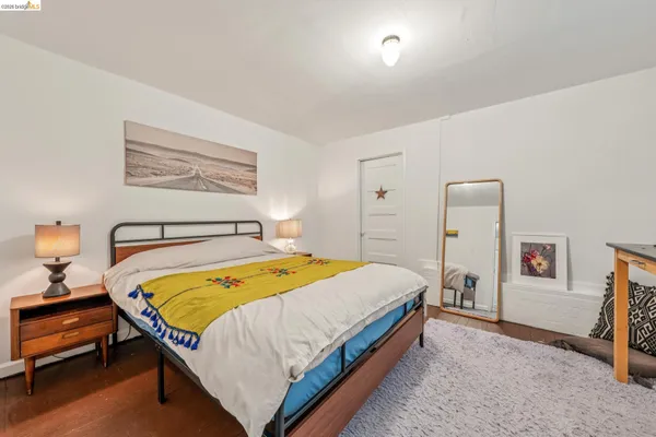 $695,000 | 836 20th Street, Oakland, CA 94607