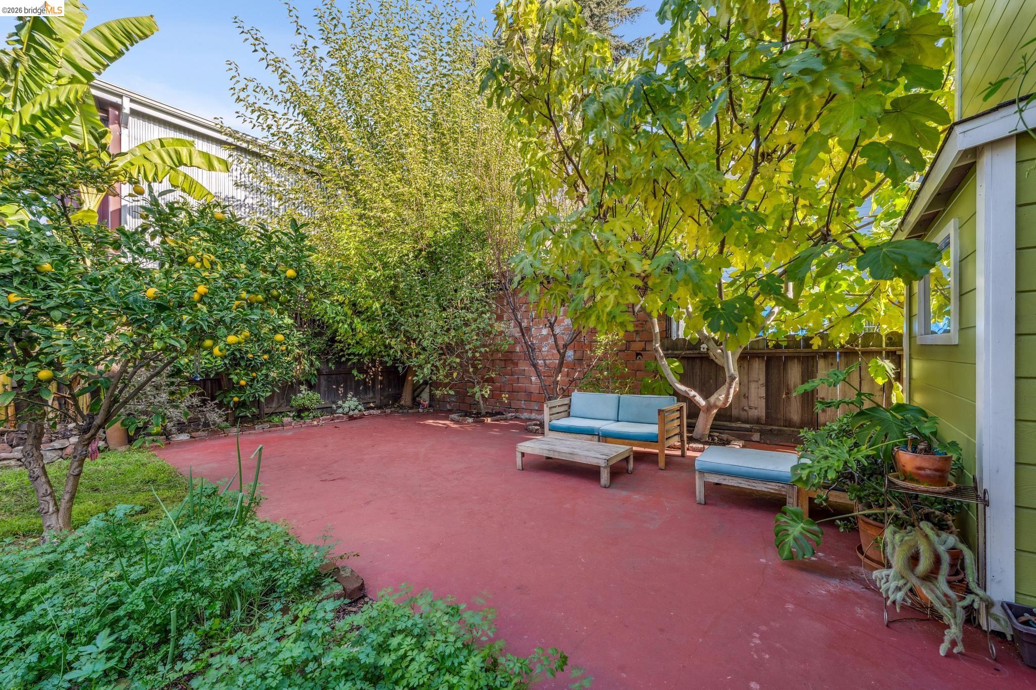 836 20th Street Oakland, CA 94607 - Photo 42 of 54