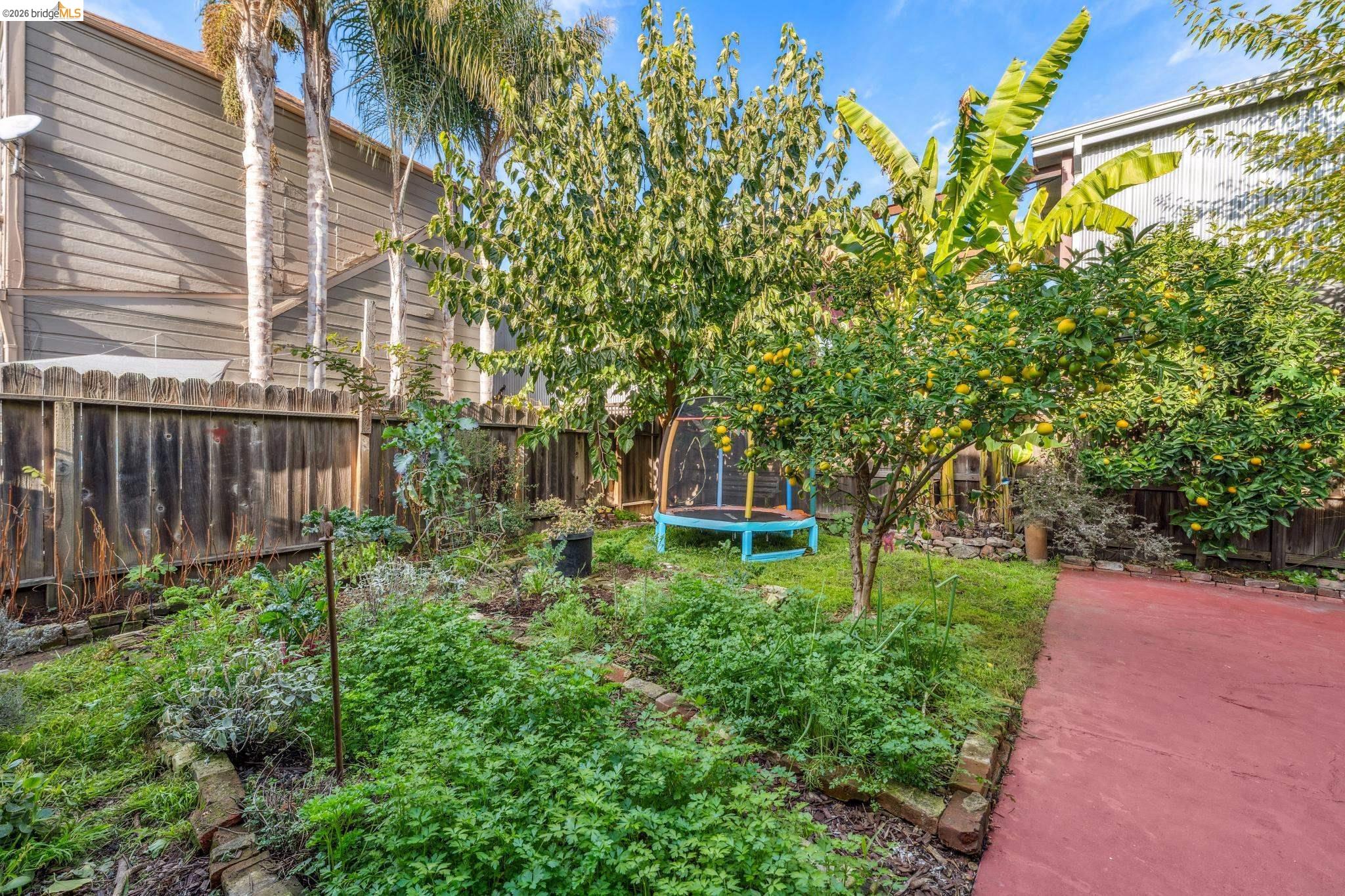 836 20th Street Oakland, CA 94607 - Photo 44 of 54