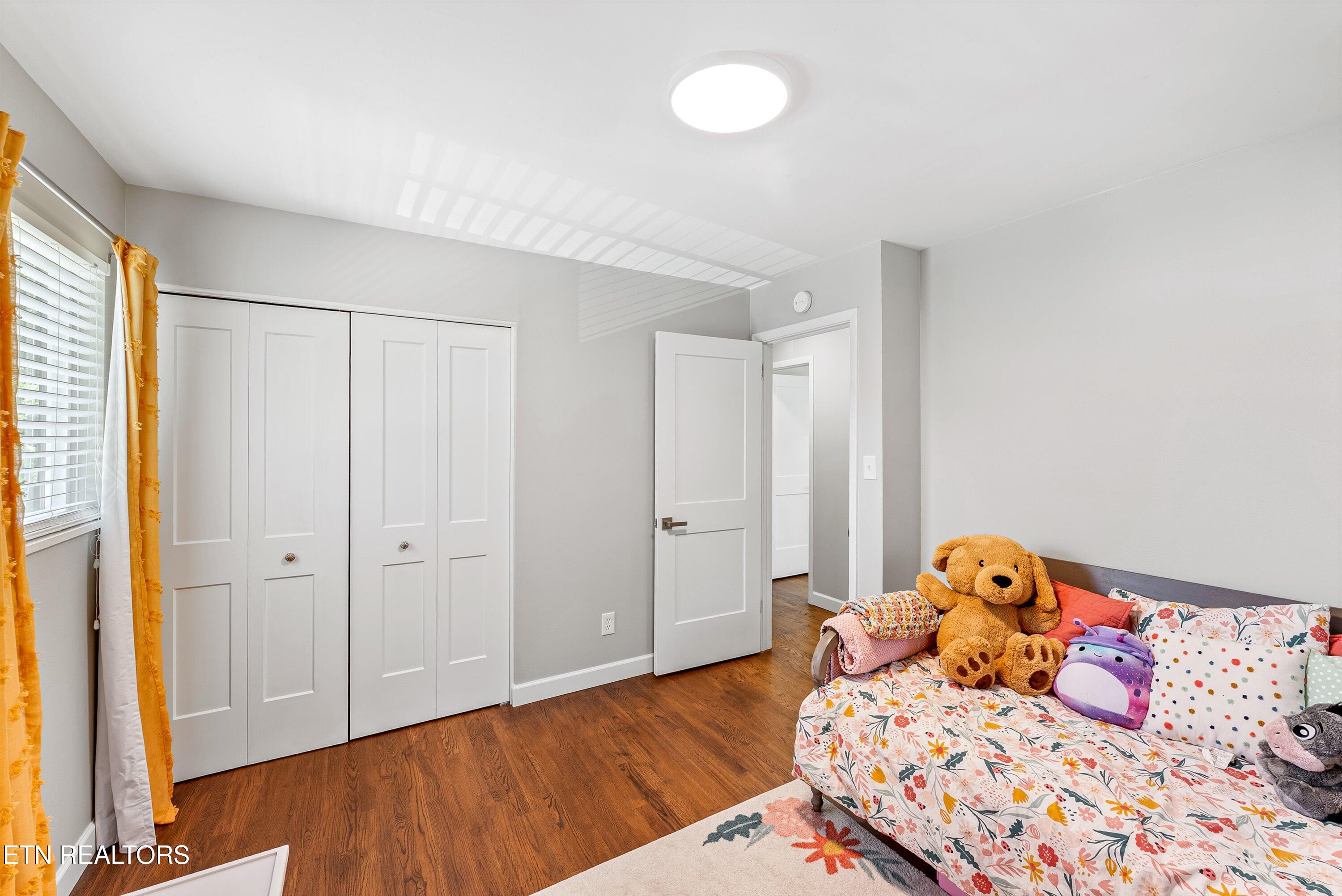 101 Wayne Place Oak Ridge, TN 37830 - Photo 16 of 43 55-Bedroom 2 A2