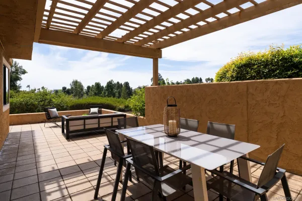 $1,835,000 | 2575 Caminito Muirfield, San Diego, CA 92037