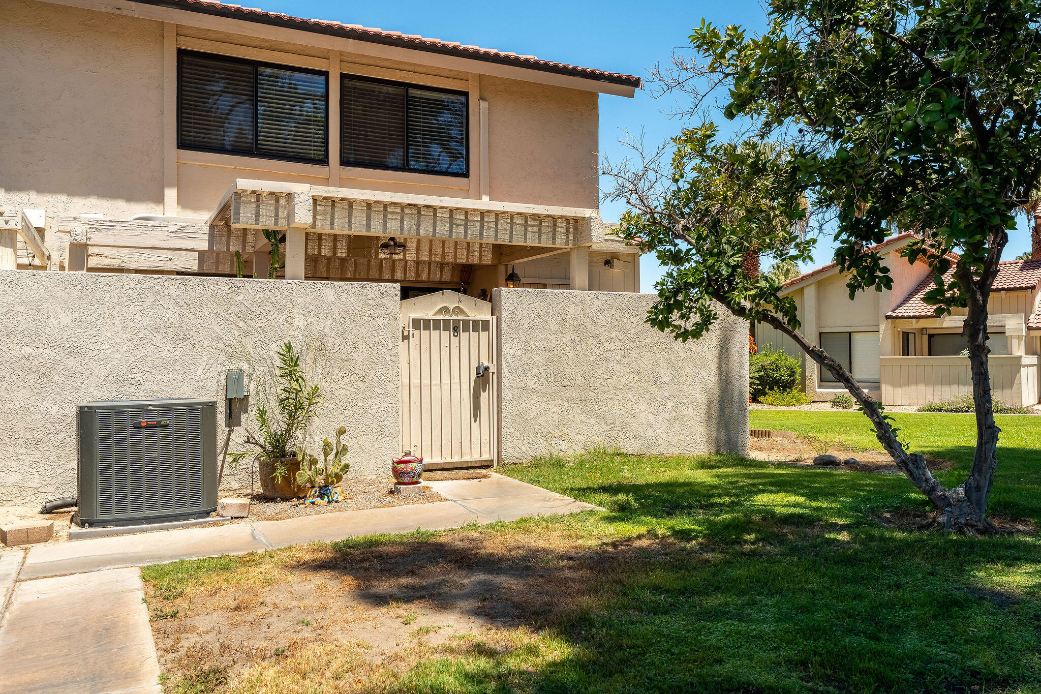 6025 Arroyo Road, Unit 8 Palm Springs, CA 92264 - Photo 45 of 50 Back