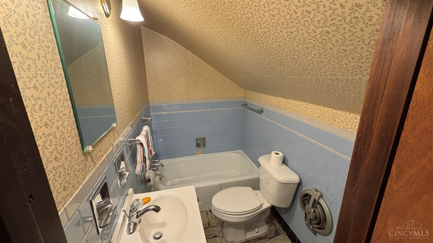 4938 Mt Alverno Road Cincinnati, OH 45238 - Photo 17 of 22 Gallery Image 17
