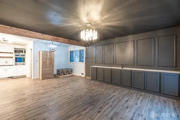 $3,500 | 339 Middle Road, Hazlet, NJ 07730