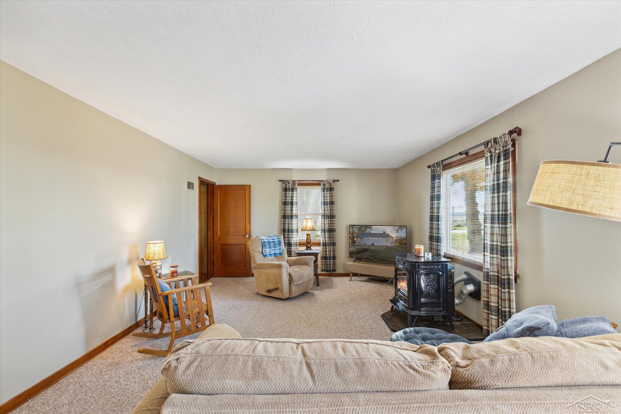2020 North Merrill Road Merrill, MI 48637 - Photo 18 of 40