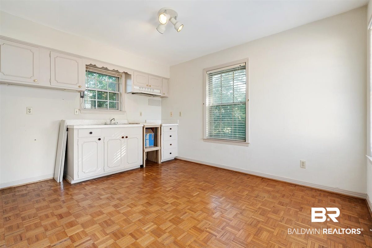 2713 Woodland Road Mobile, AL 36693 - Photo 17 of 23