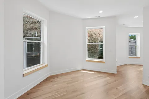 $699,000 | 2647 West Walton Street, Unit 3, Chicago, IL 60622