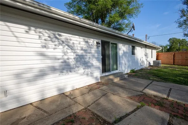 $181,500 | 2411 Grand Lane, Independence, KS 67301