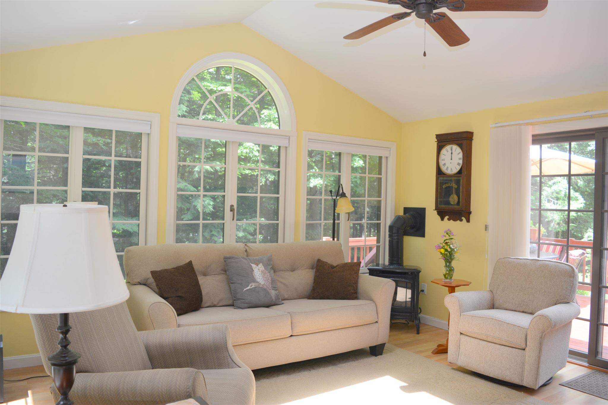 5 Forest Road Grantham, NH 03753 - Photo 4 of 32