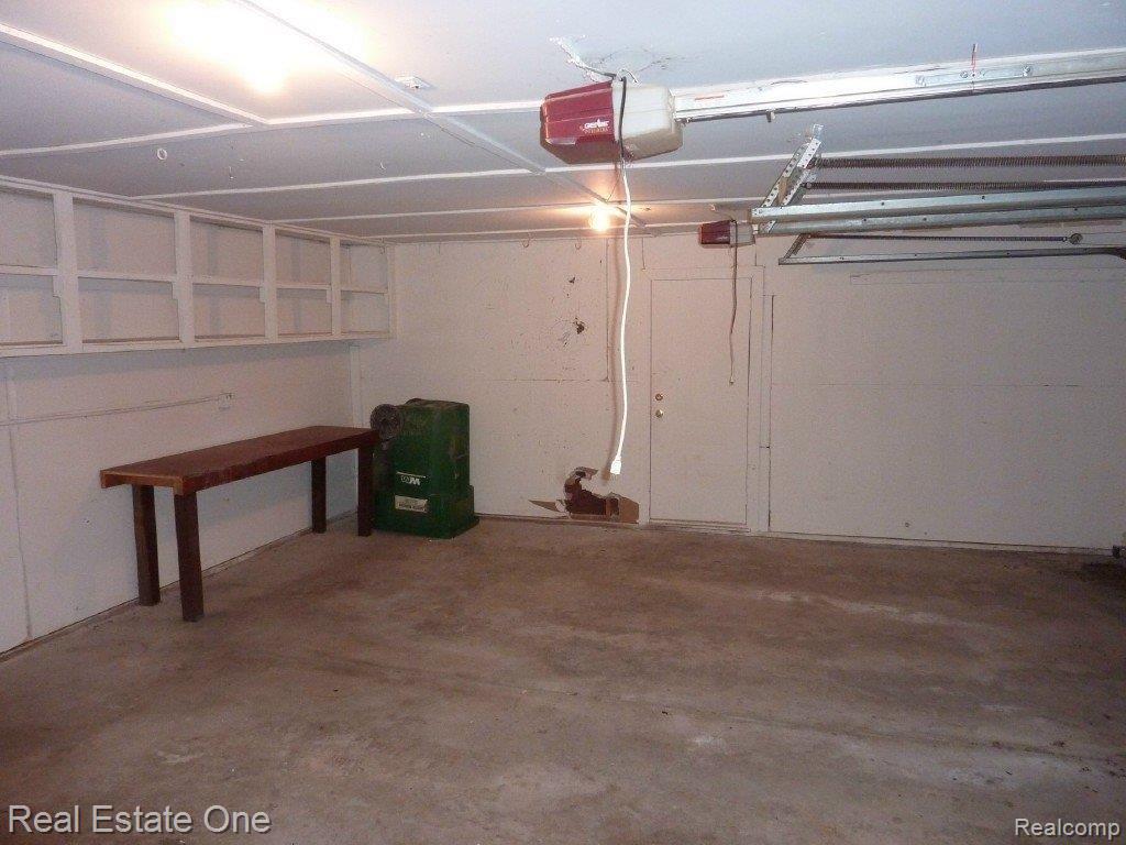 1399 Clark Lake Road Brighton, MI 48114 - Photo 23 of 24 GARAGE