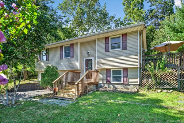 $400,000 | 20 St Georges Avenue, Monroe, NY 10950