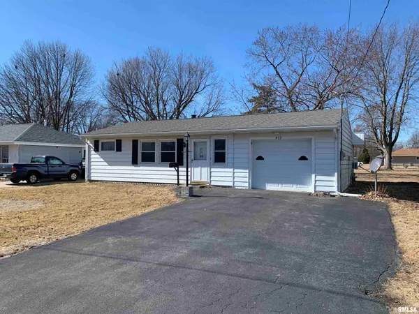 $89,900 | 972 Olive Street, Galesburg, IL 61401