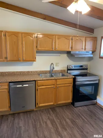 $89,900 | 972 Olive Street, Galesburg, IL 61401