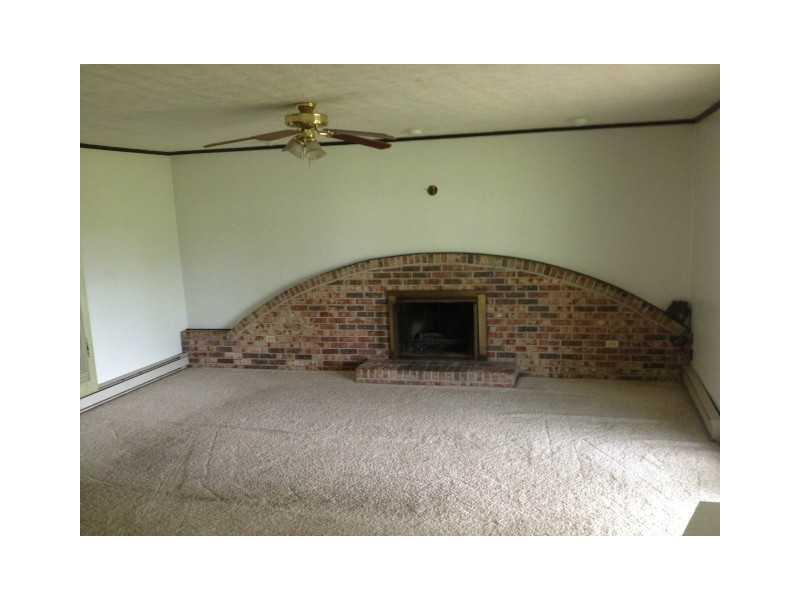 6813 Preble County Line Road Brookville, OH 45309 - Photo 5 of 10 Gallery Image 5