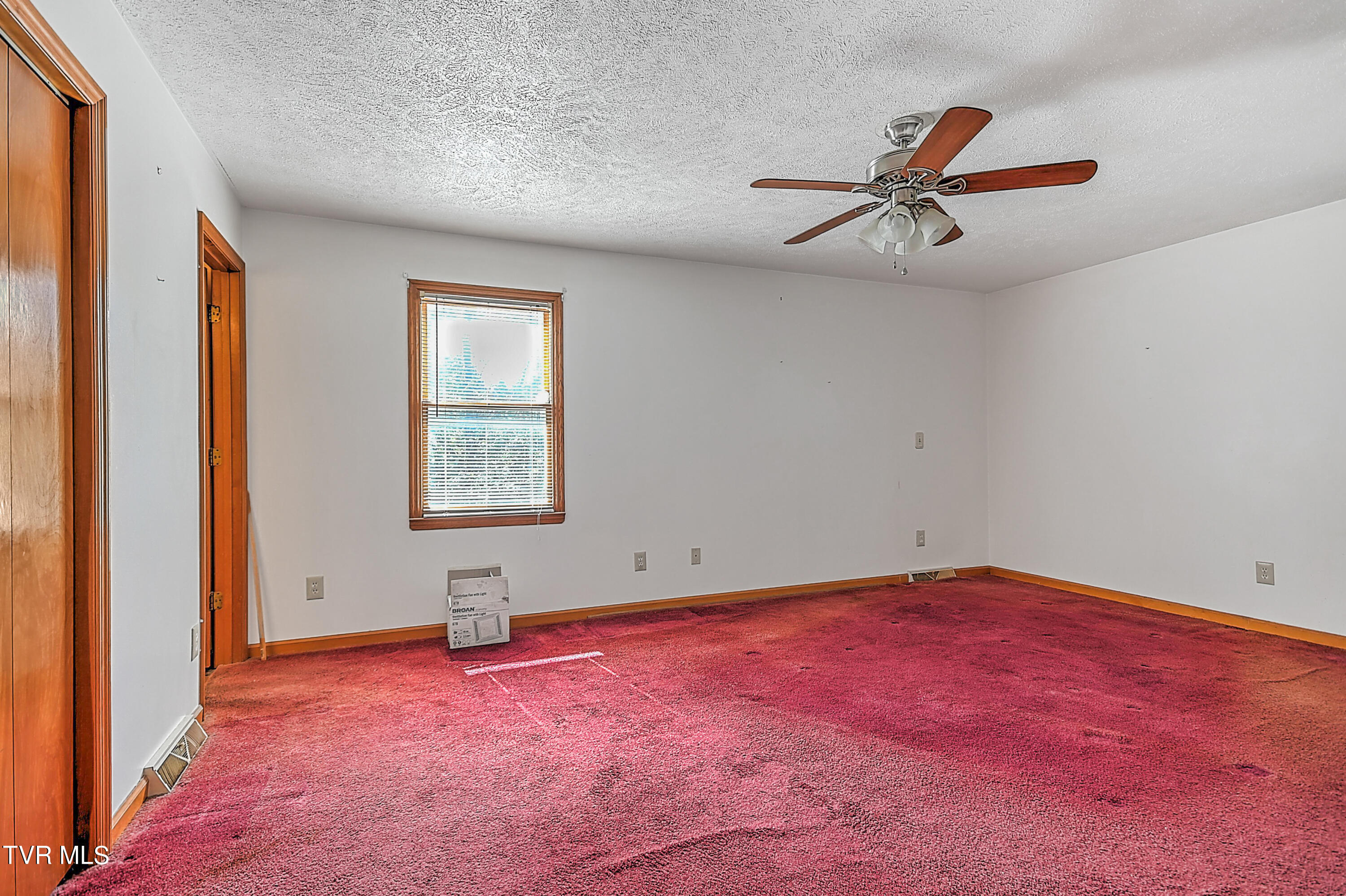 142 Fairhaven Road Johnson City, TN 37601 - Photo 17 of 37 142 Fairhaven JG-19