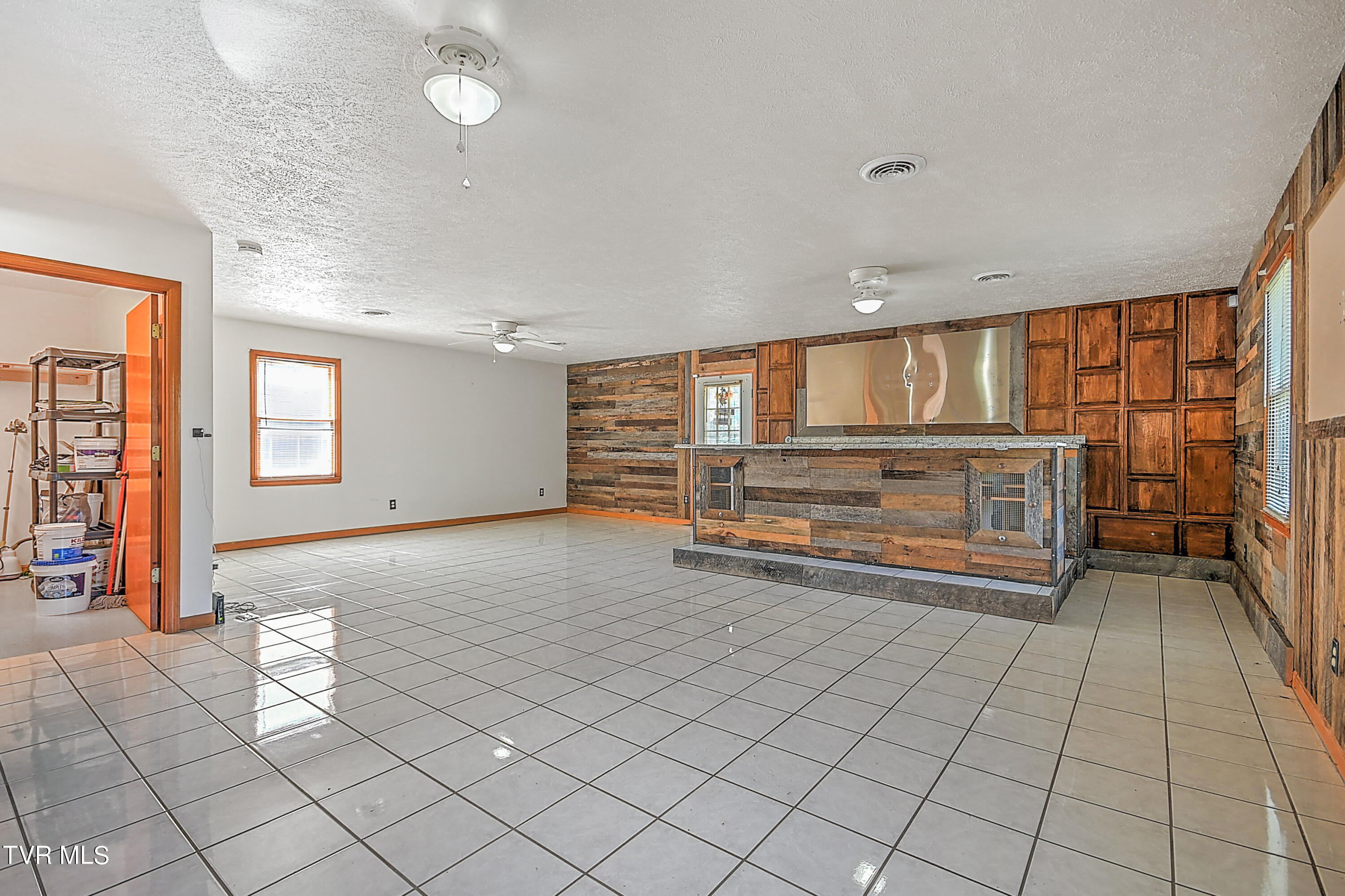 142 Fairhaven Road Johnson City, TN 37601 - Photo 22 of 37 142 Fairhaven JG-24