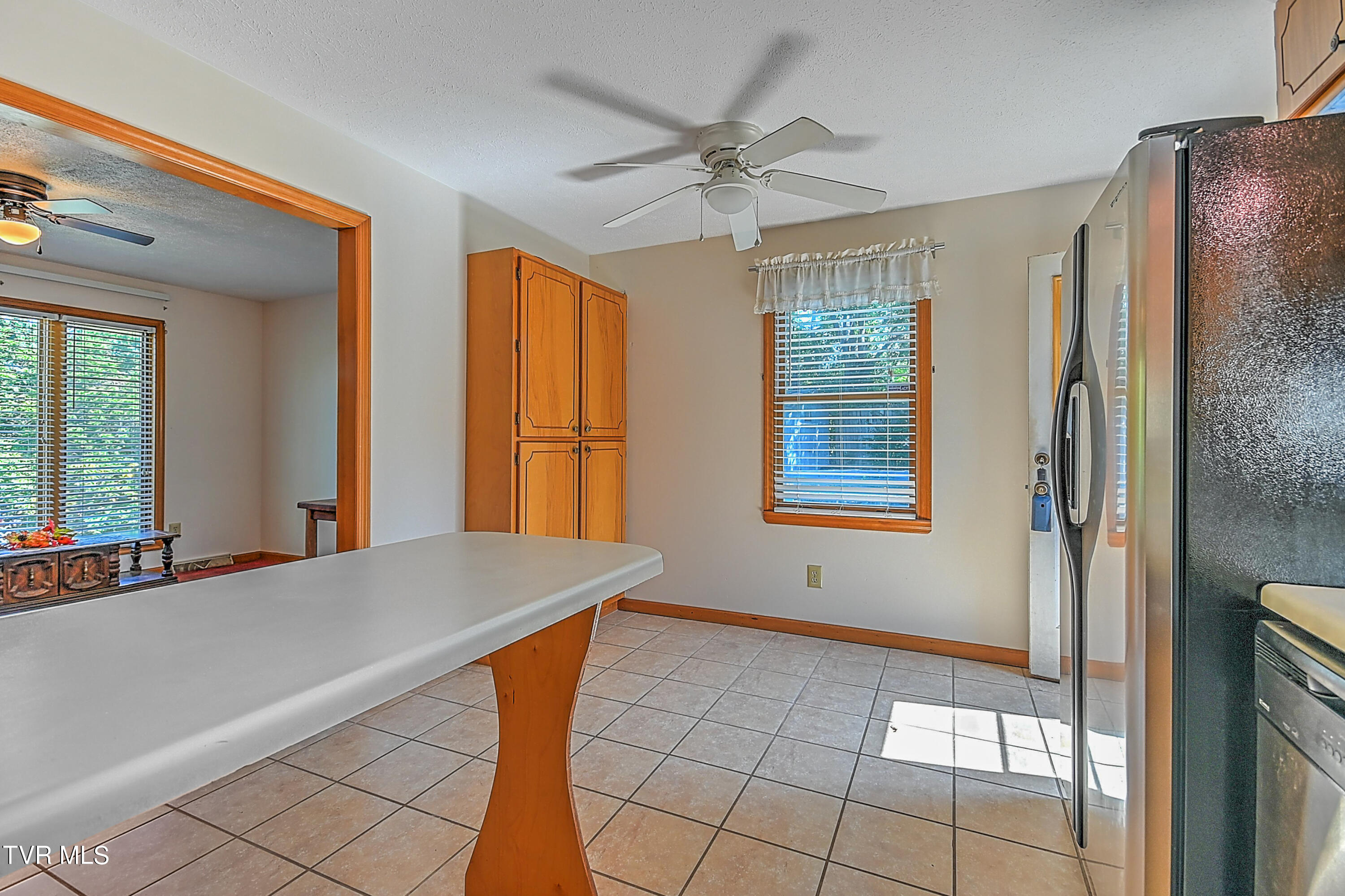 142 Fairhaven Road Johnson City, TN 37601 - Photo 8 of 37 142 Fairhaven JG-10