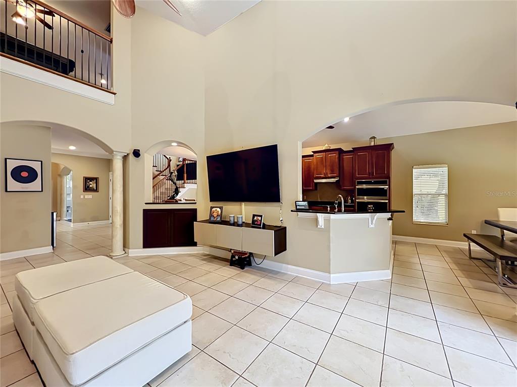 6977 Dolce Way Orlando, FL 32819 - Photo 11 of 33