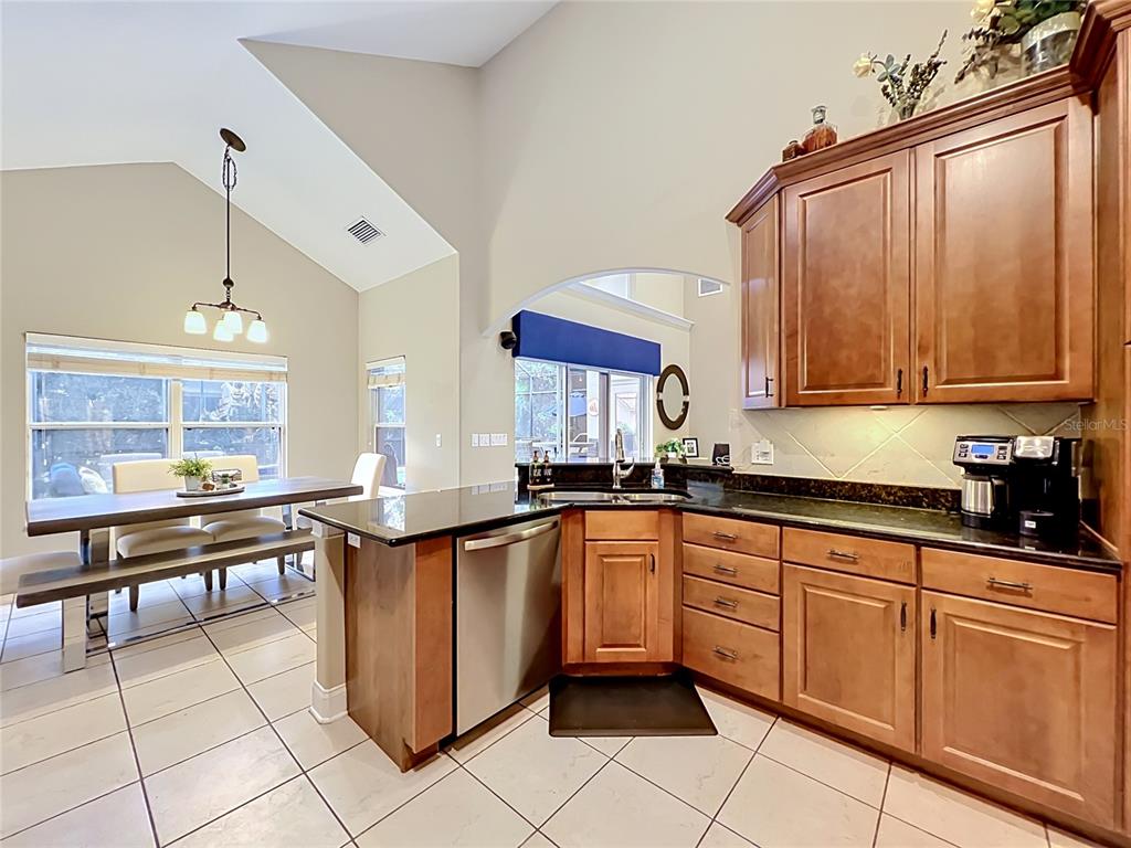 6977 Dolce Way Orlando, FL 32819 - Photo 14 of 33