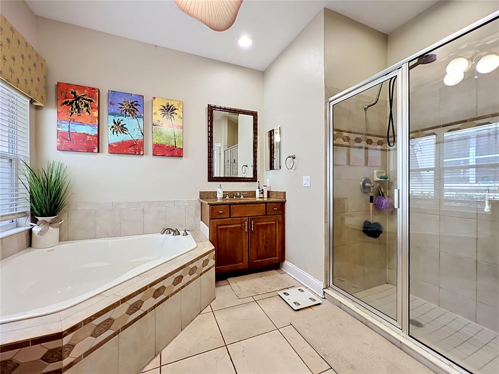 6977 Dolce Way Orlando, FL 32819 - Photo 20 of 33