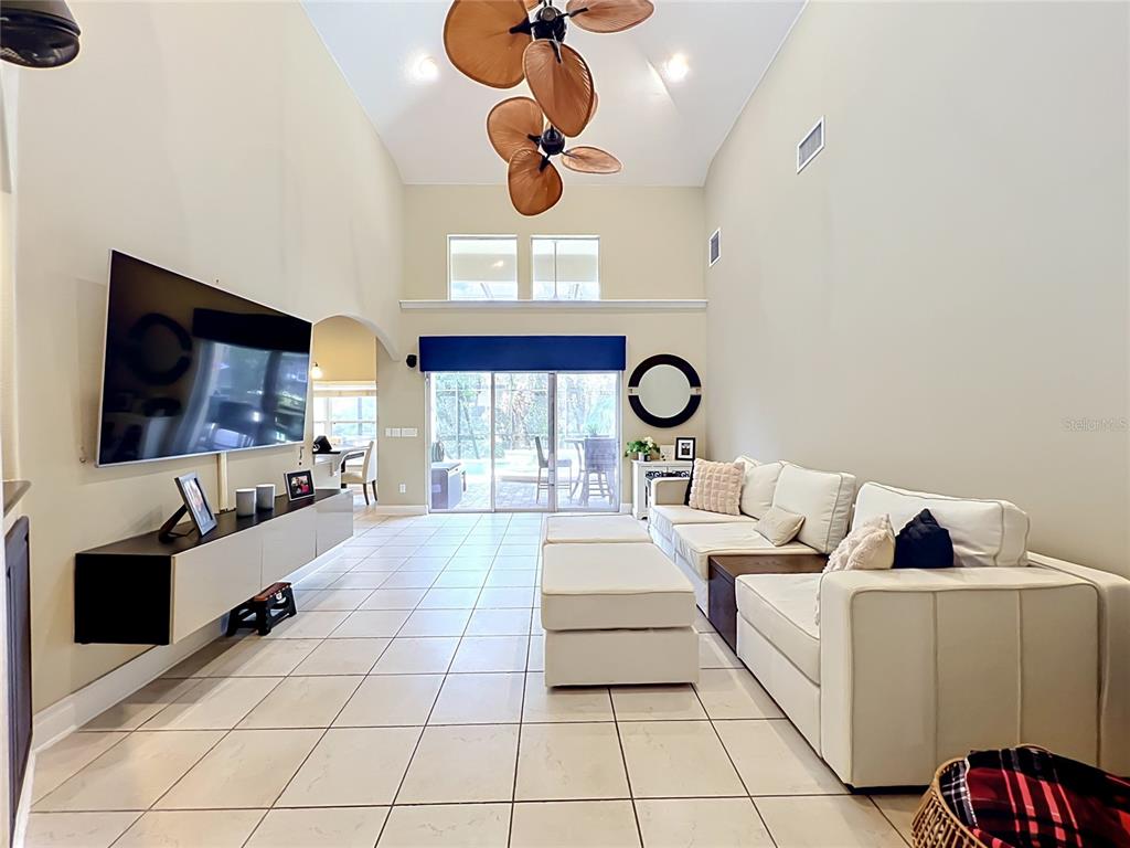 6977 Dolce Way Orlando, FL 32819 - Photo 10 of 33