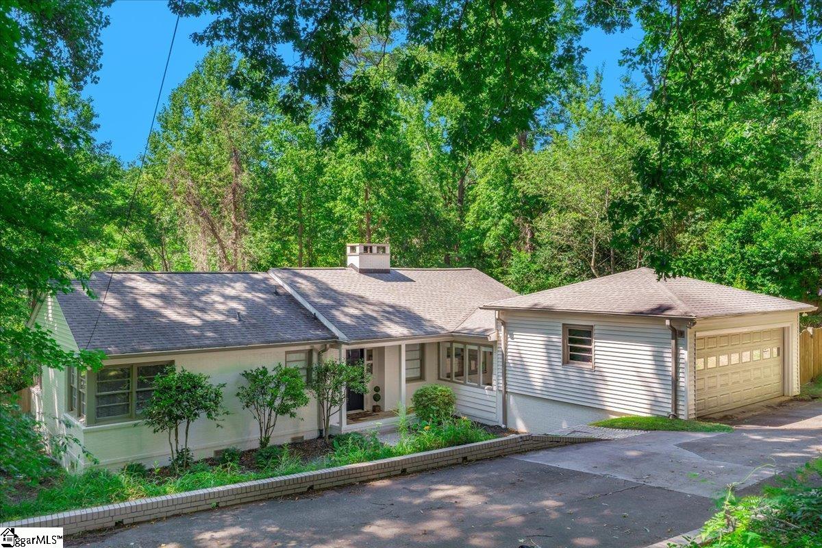 322 Chick Springs Road Greenville, SC 29609 - Photo 1 of 28 Gallery Image 1