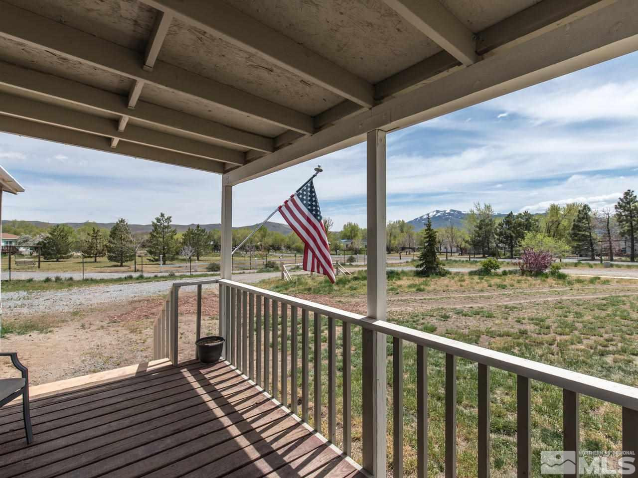 18955 Pinon Reno, NV 89508 - Photo 4 of 25 Photo 4