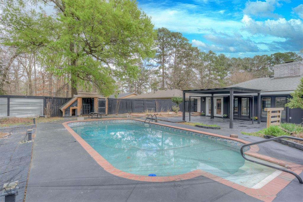 211 Chimney Lane Haughton, LA 71037 - Photo 25 of 35 swimming pool view with a seating space