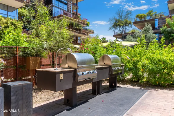 $4,800 | 7131 East Rancho Vista Drive, Unit 6001, Scottsdale, AZ 85251