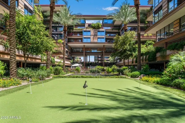 $4,800 | 7131 East Rancho Vista Drive, Unit 6001, Scottsdale, AZ 85251