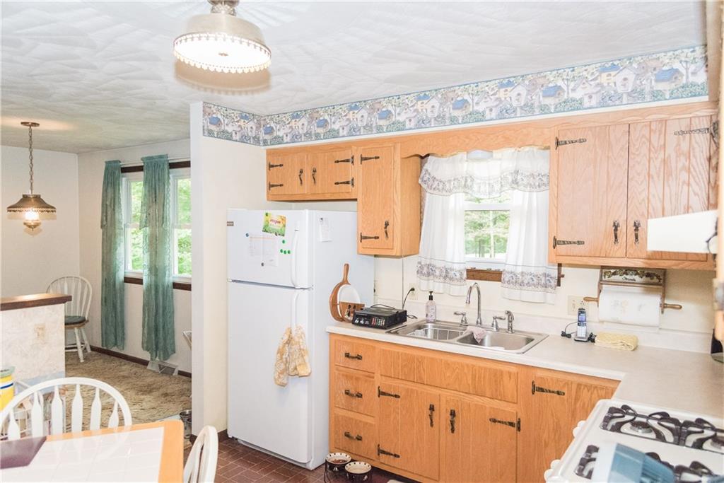 177 Bonniebrook Road Butler, PA 16002 - Photo 5 of 16