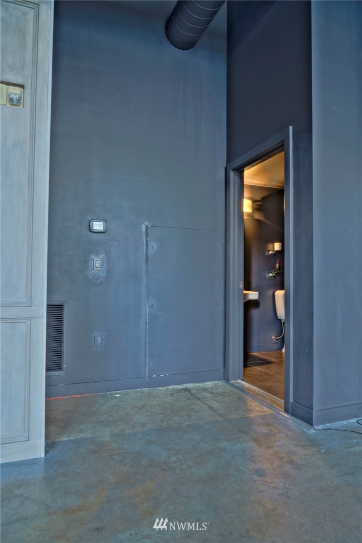 900 Lenora Street, Unit W105 Seattle, WA 98121 - Photo 19 of 27