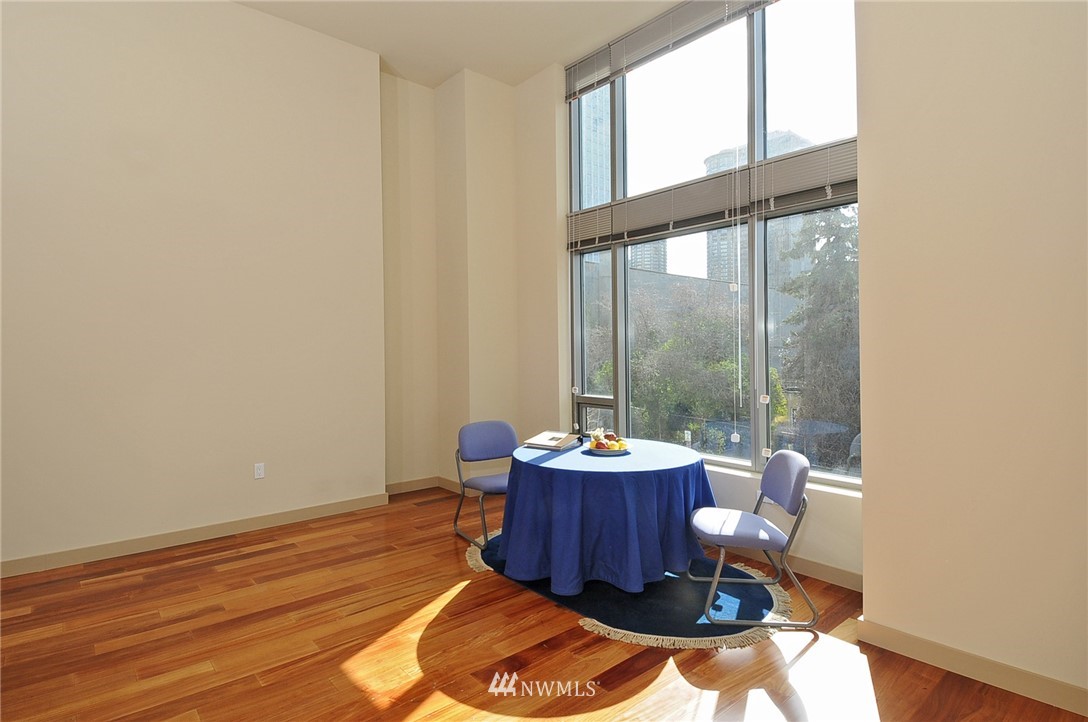 900 Lenora Street, Unit W105 Seattle, WA 98121 - Photo 5 of 27