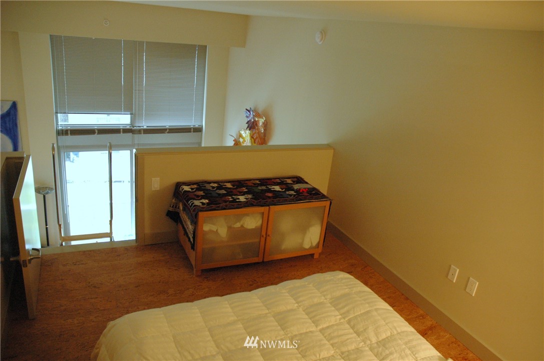 900 Lenora Street, Unit W105 Seattle, WA 98121 - Photo 9 of 27