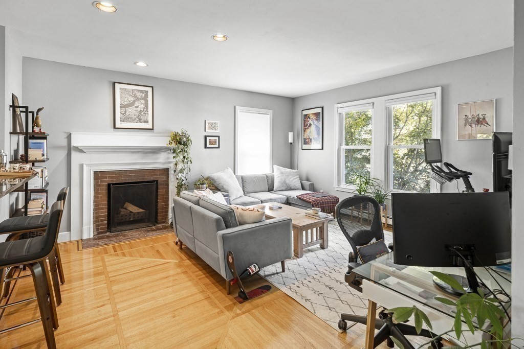 16 Colliston Road, Unit 2 Boston, MA 02135 - Photo 8 of 19