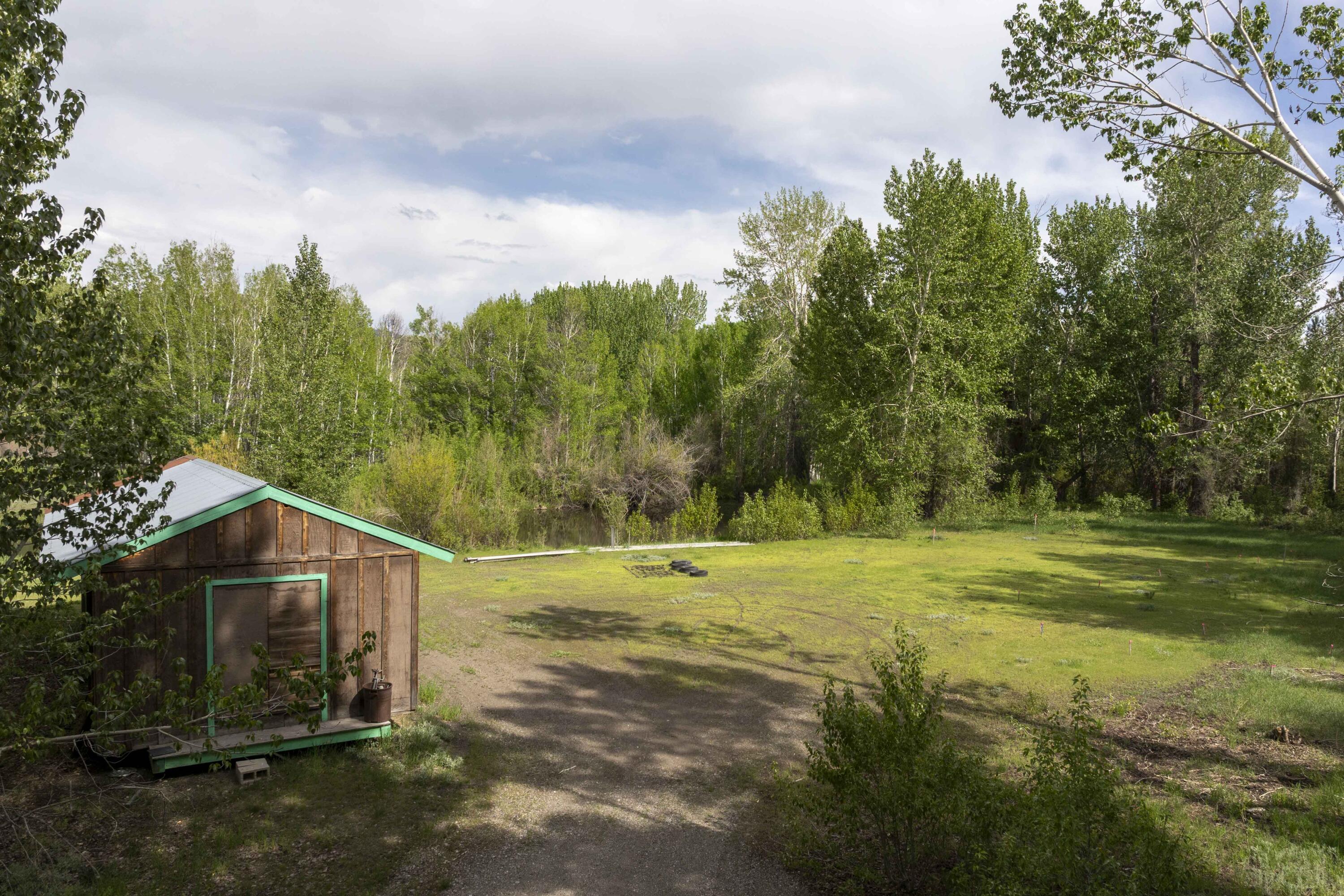 321-331 Broadford Road Hailey, ID 83333 - Photo 19 of 40 Sleeping Cabin 321 Broadford Rd