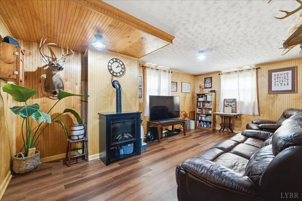 $235,000 | 133 Perdue Drive, Hurt, VA 24563