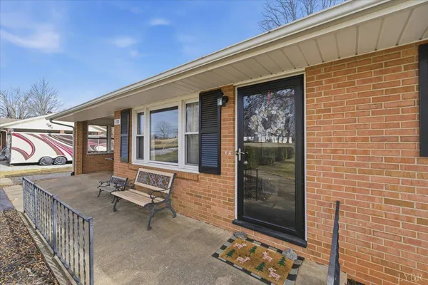 $235,000 | 133 Perdue Drive, Hurt, VA 24563