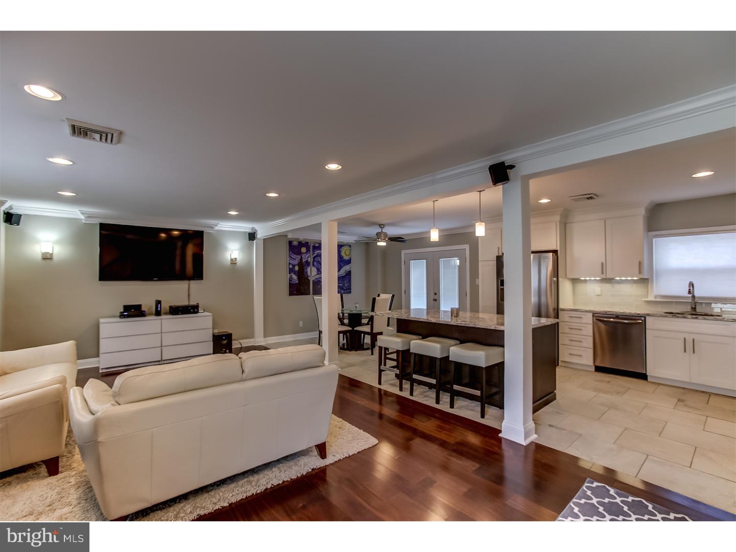 648 Evans Road Springfield, PA 19064 - Photo 6 of 25 Living Room