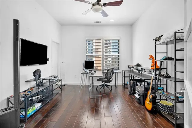 $499,000 | 2604 Museum Way, Unit 2101, Fort Worth, TX 76107