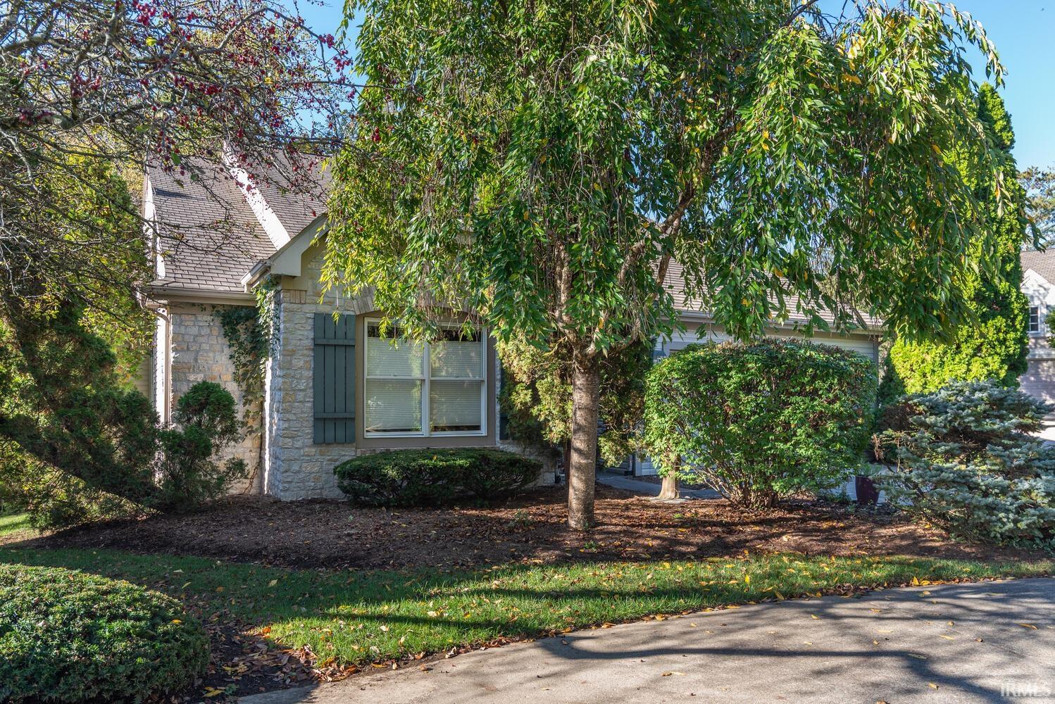 2814 South St Remy Circle Bloomington, IN 47401 - Photo 12 of 36