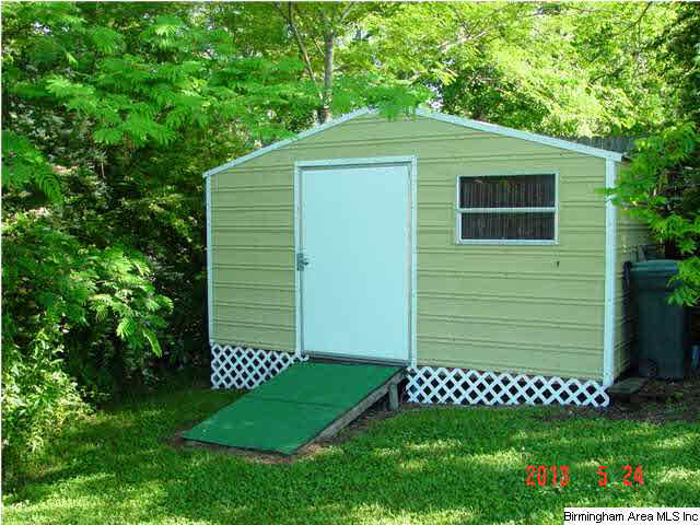 1005 Levine Road Odenville, AL 35120 - Photo 5 of 22