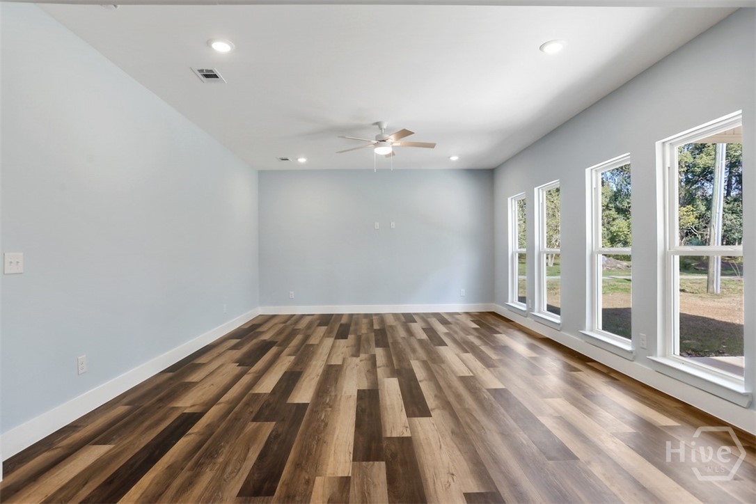 222 North Skinner Avenue Pooler, GA 31322 - Photo 9 of 45