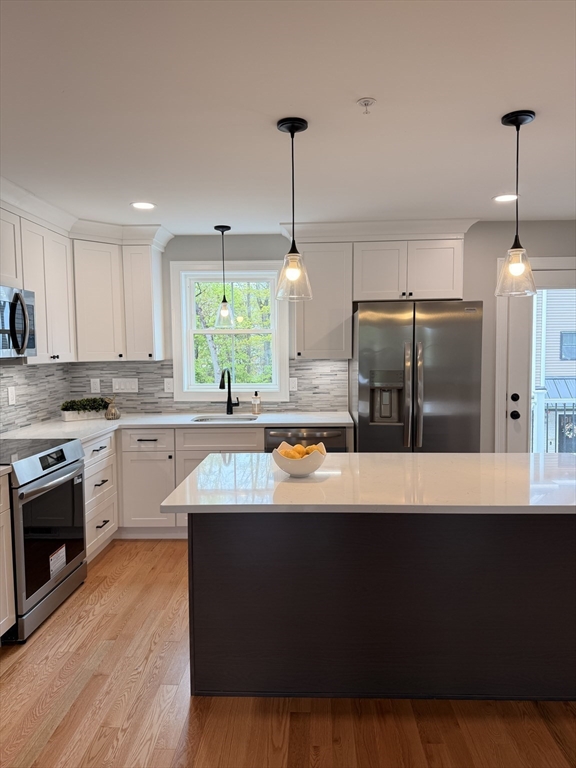 9 Acton Road, Unit 6 Chelmsford, MA 01824 - Photo 2 of 33