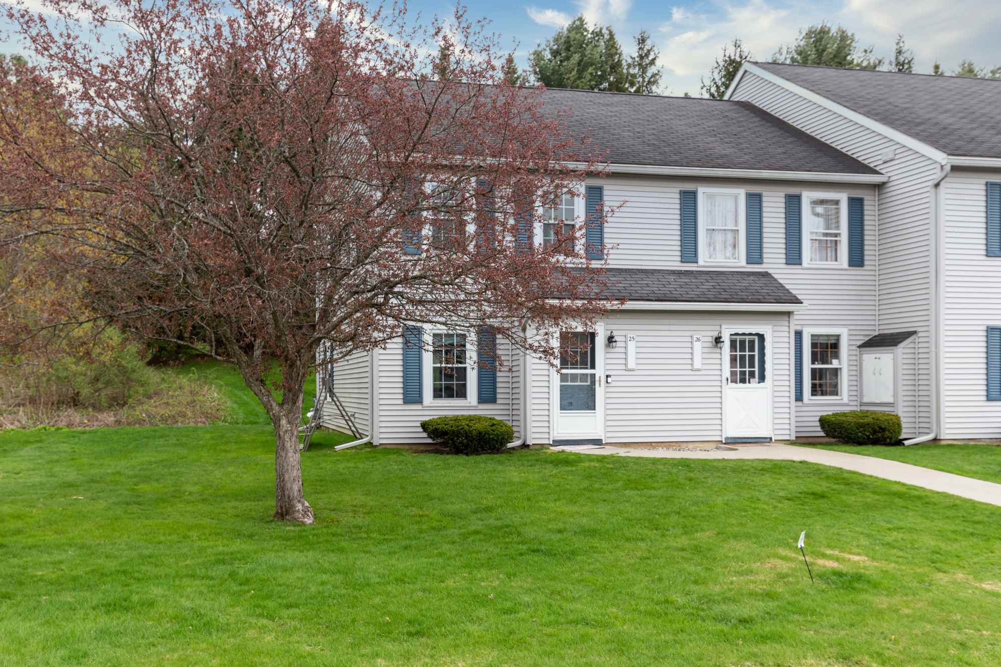 34 Brickyard Road, Unit 25 Essex, VT 05452 - Photo 1 of 27 Gallery Image 1