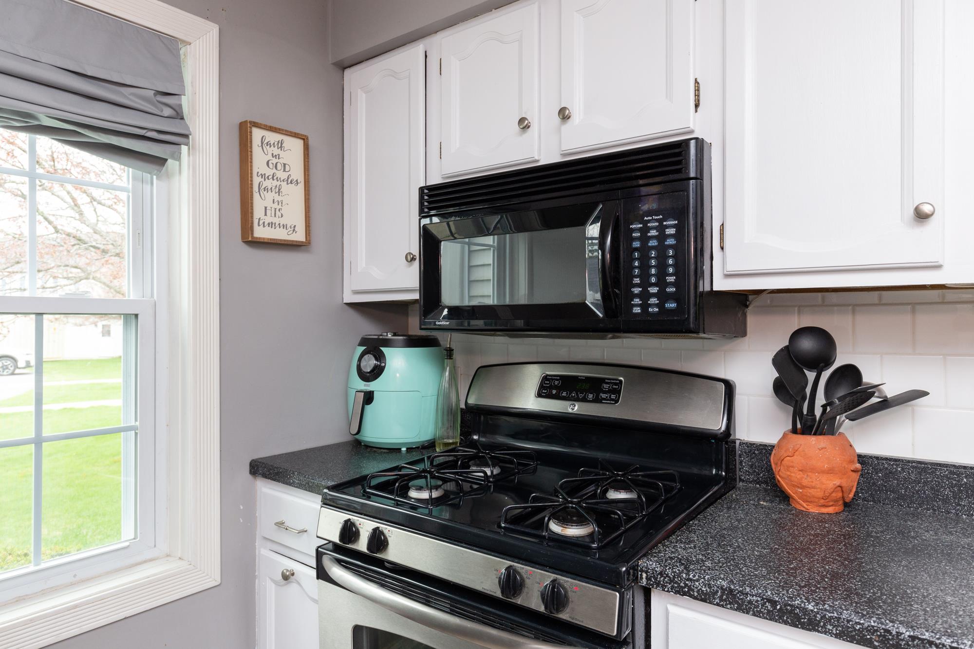 34 Brickyard Road, Unit 25 Essex, VT 05452 - Photo 5 of 27 Gallery Image 5