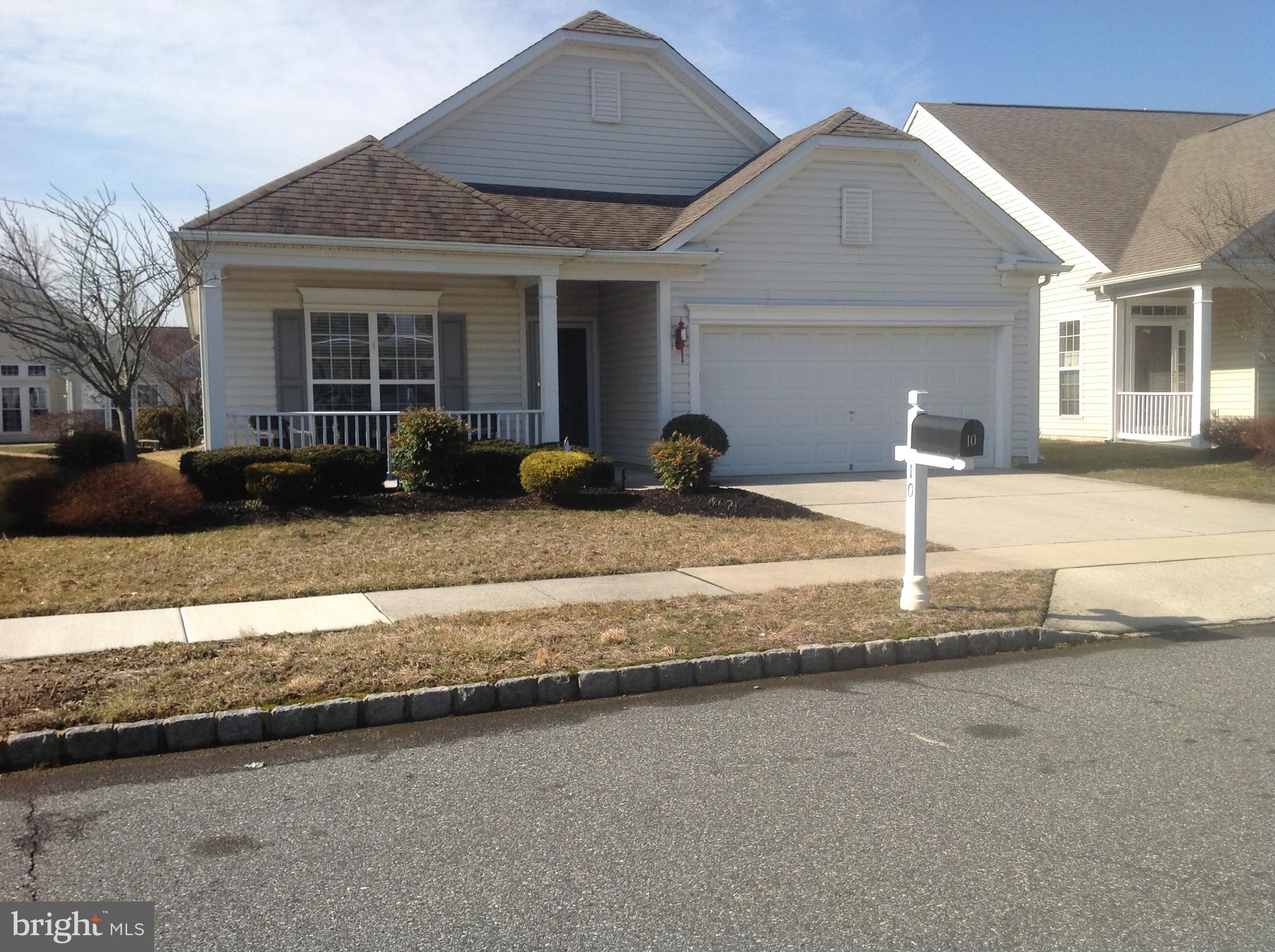 10 Pennington Court Riverside, NJ 08075 - Photo 2 of 38