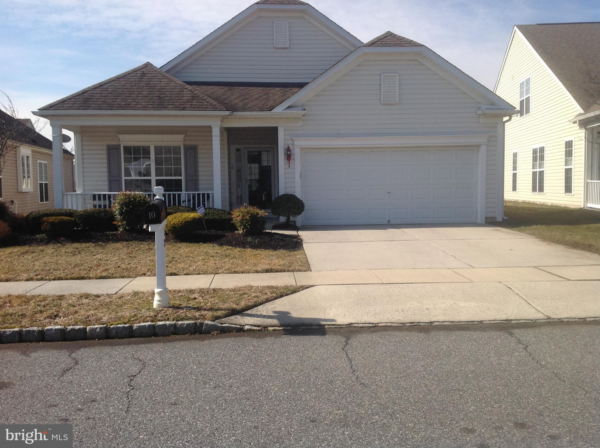 10 Pennington Court Riverside, NJ 08075 - Photo 3 of 38