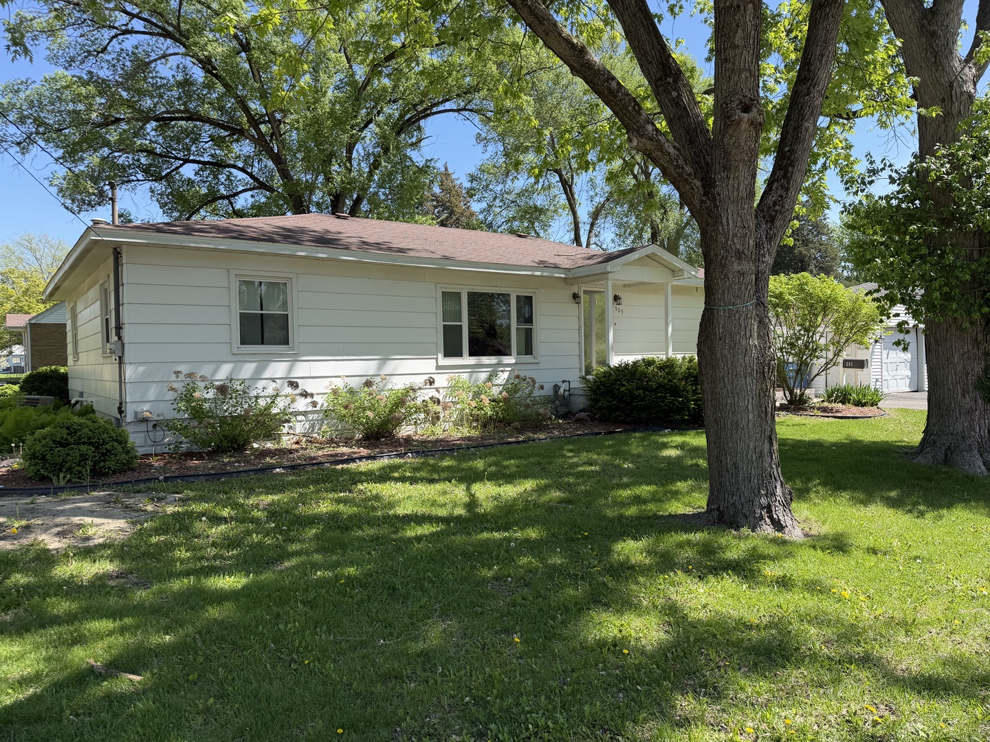 505 Day Street Marseilles, IL 61341 - Photo 3 of 23