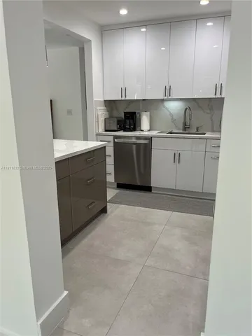 $1,080,000 | 701 Southwest 9th Avenue, Fort Lauderdale, FL 33315